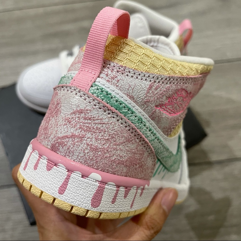Air Jordan 1 Mid PS “the ice cream “ paint drip - Picture 4 of 8